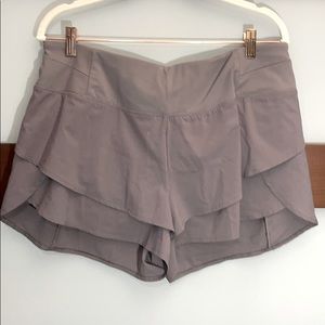 Calia by Carrie flutter shorts, L